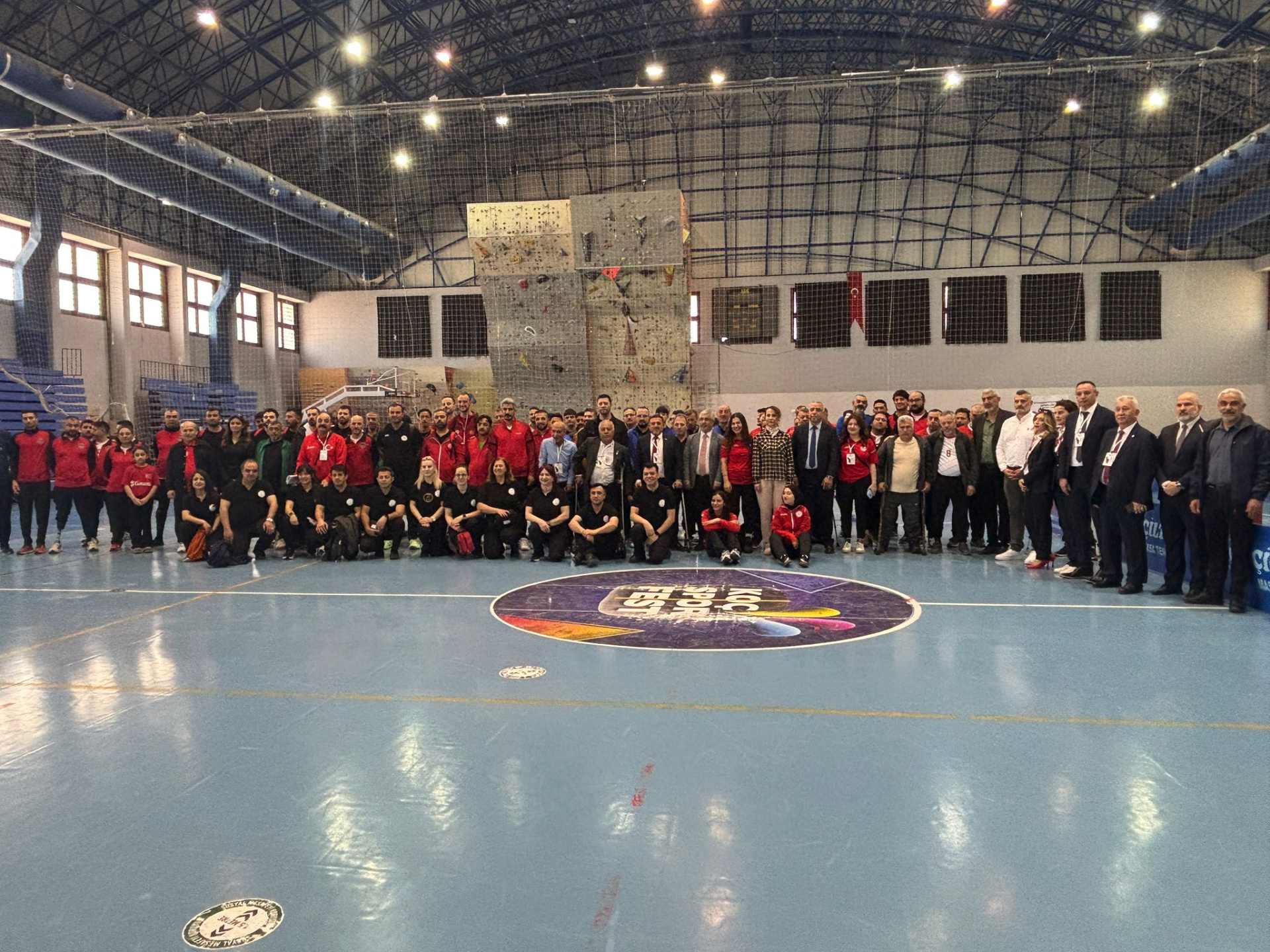 Oturarak Voleybol Türkiye Süper Lig 1. Etap Müsabakaları gerçekleştirildi.